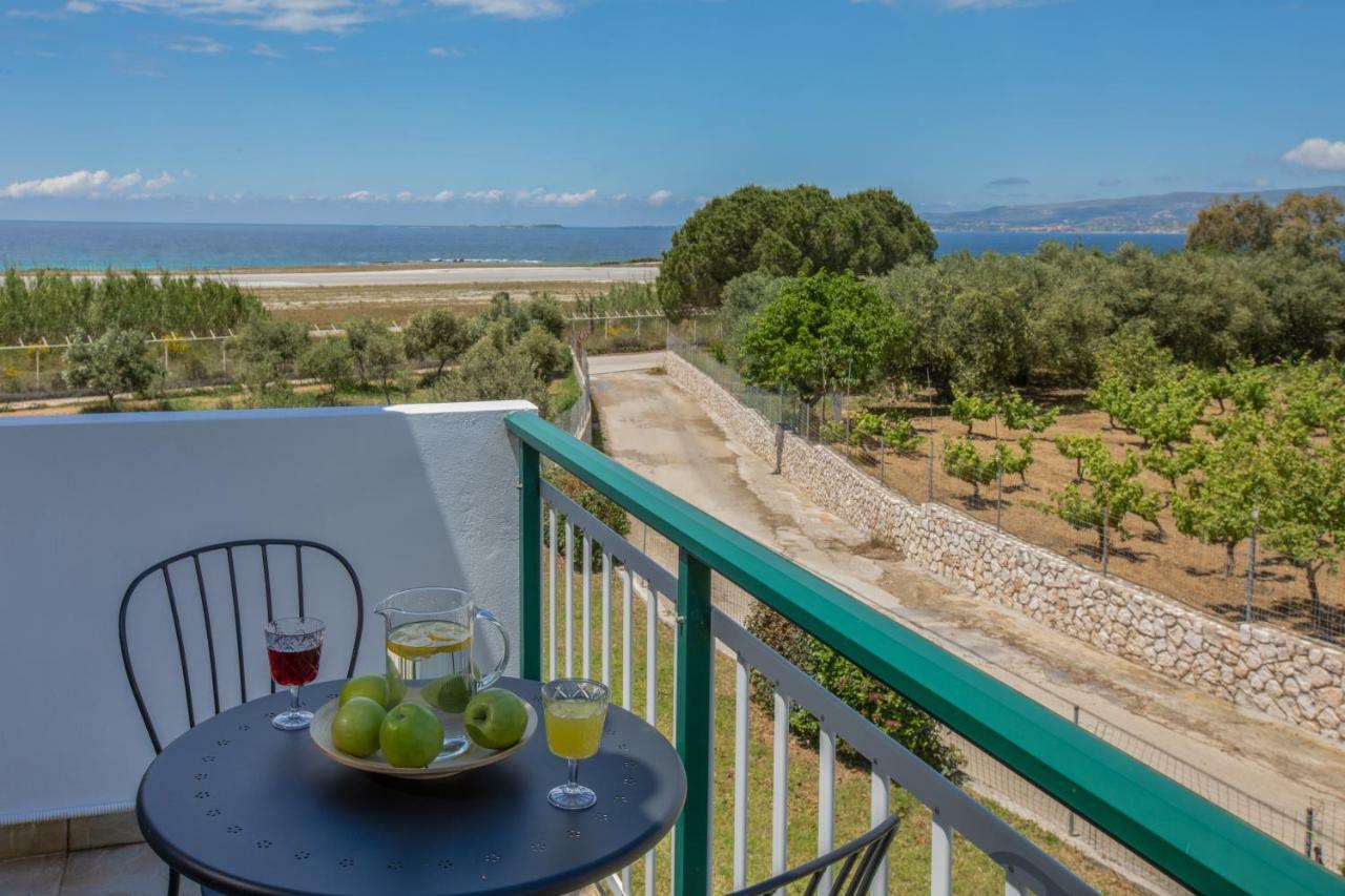 Sea View Studios Миния Экстерьер фото